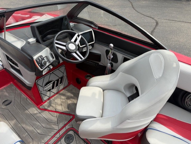 2018 Malibu 22 MXZ *450hp* Icon